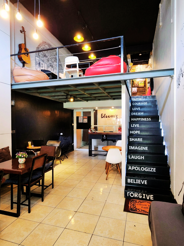 Bloomz Hostel, photo 8